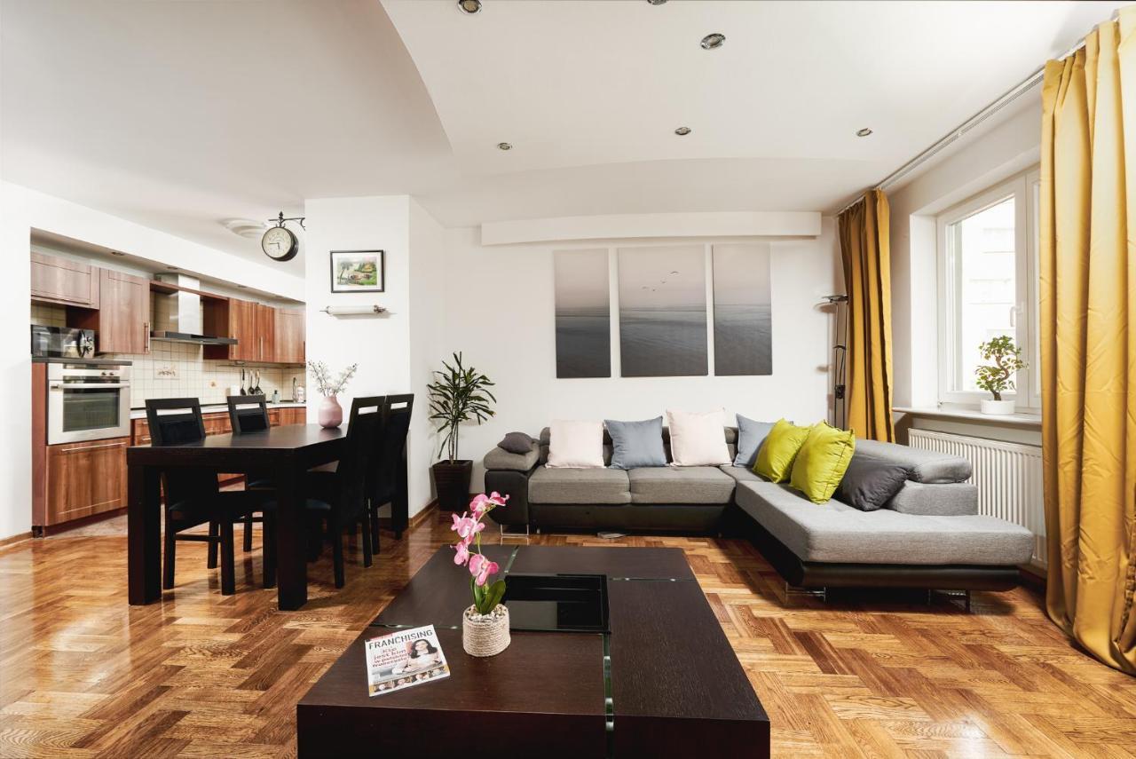 Lumina Spacious Apartment Near The Railway Station Warsaw Ngoại thất bức ảnh